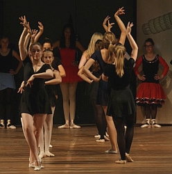 Ballettschule Carmen Gärtner beim Bächtlefest Bad Saulgau